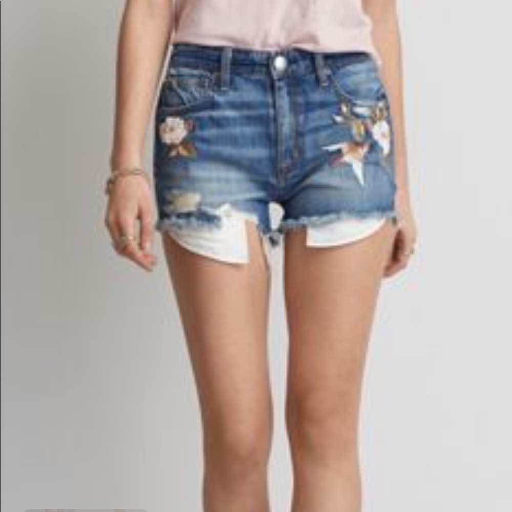 American Eagle Vintage Hi-Rise Festival Shorts